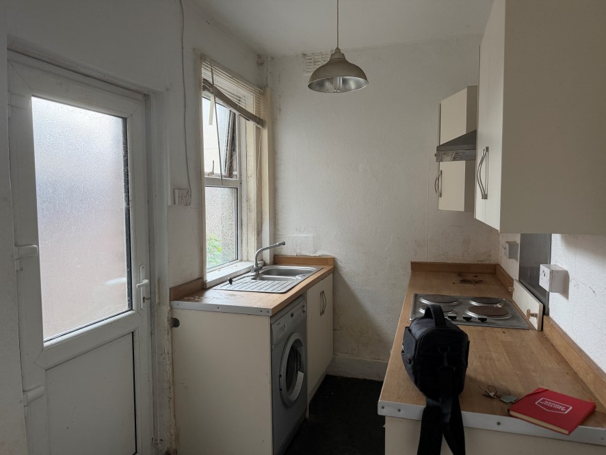 8 Anchor Road, Barrow-In-Furness, Cumbria LA14 2QW