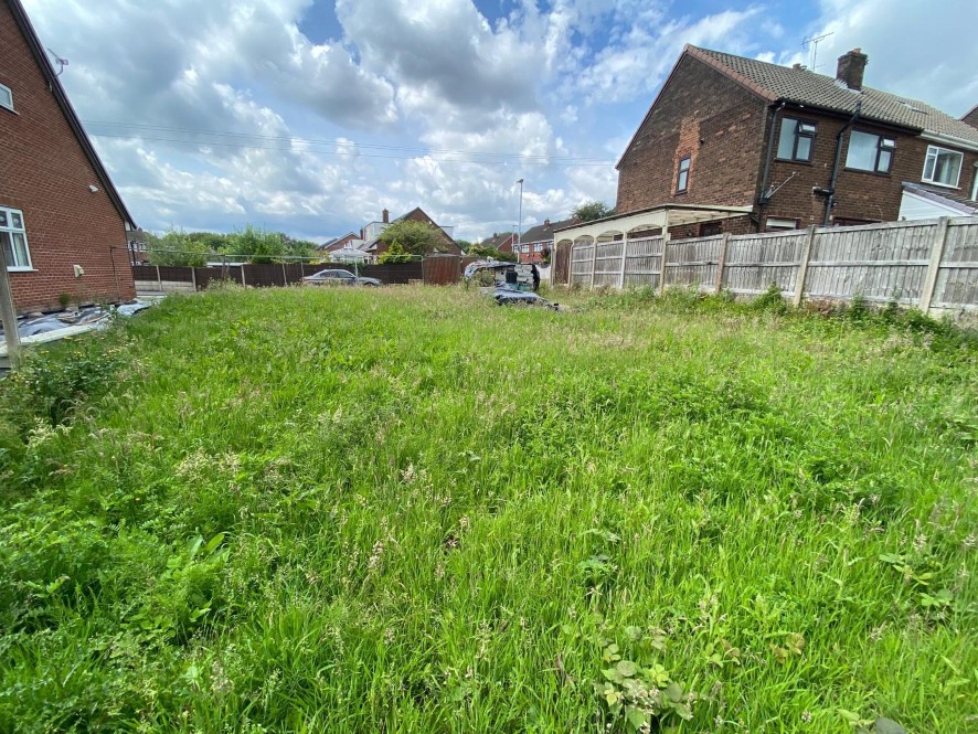 Land on Wilton Avenue, Wigan, Greater Manchester WN2 1AA