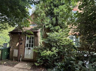 Property for Auction in East Anglia - 90 Whitacre, Peterborough PE1 4SX