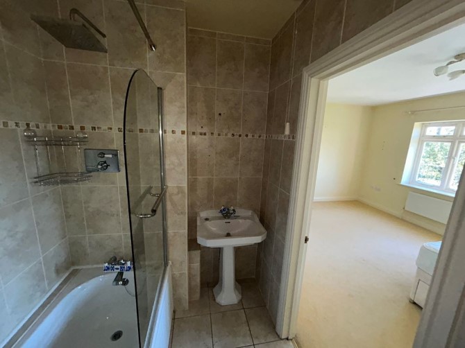 Underwood House, Underhill, East Knoyle, Salisbury, Wiltshire, SP3 6BP