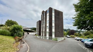 Property for Auction in South West - Flat 4, Lucerne, Lower Warberry Road, Torquay, Devon TQ1 1TN
