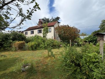 Property for Auction in East Anglia - 18 Stone Lane, Hingham, Norwich, Norfolk NR9 4LH