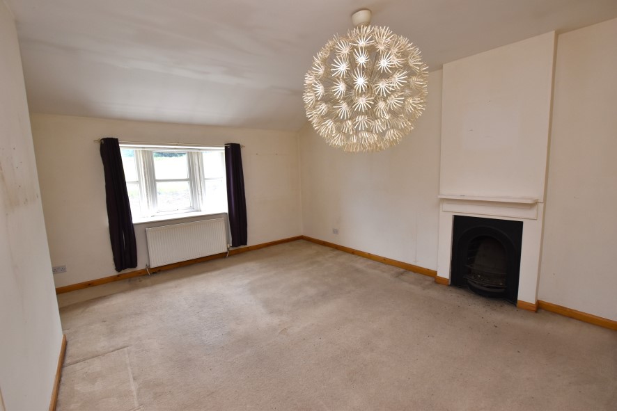 1009 Harrogate Road, Bradford, West Yorkshire BD10 0LT