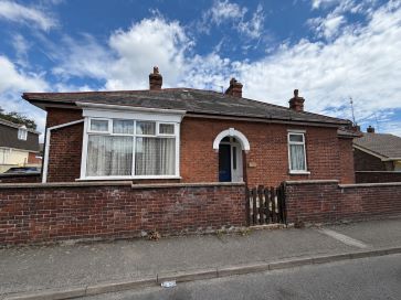 Property for Auction in East Anglia - 19 Cross Road, Gorleston, Great Yarmouth, Norfolk NR31 6LH