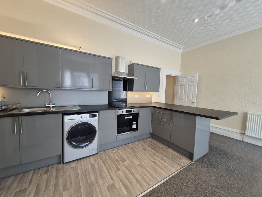 Flat A, 93 Spring Gardens, Buxton, Derbyshire, SK17 6BP