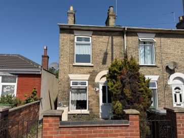 Property for Auction in East Anglia - 130 Beccles Road, Gorleston, Great Yarmouth, Norfolk NR31 8AE