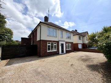 Property for Auction in East Anglia - 18 Beatrice Avenue, Felixstowe, Suffolk IP11 9HA