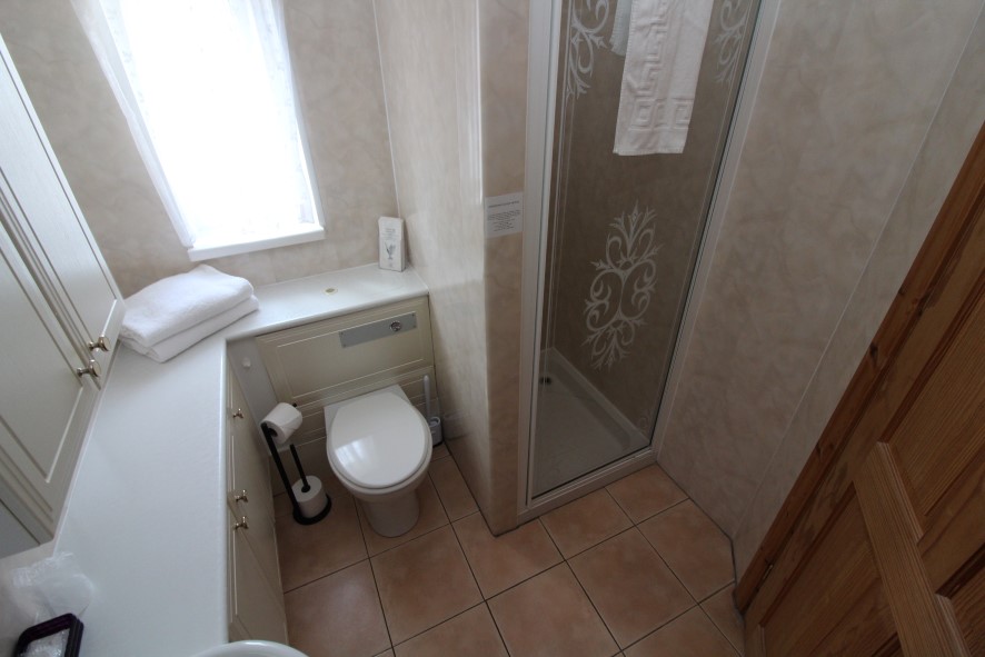 Kingscliff 78 Hornby Road, Blackpool, Lancashire FY1 4QJ