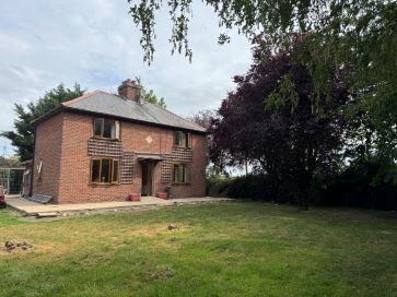 Property for Auction in East Anglia - St. Peters Farm, Middle Drove, Marshland St. James, Wisbech, Cambridgeshire PE14 8JT