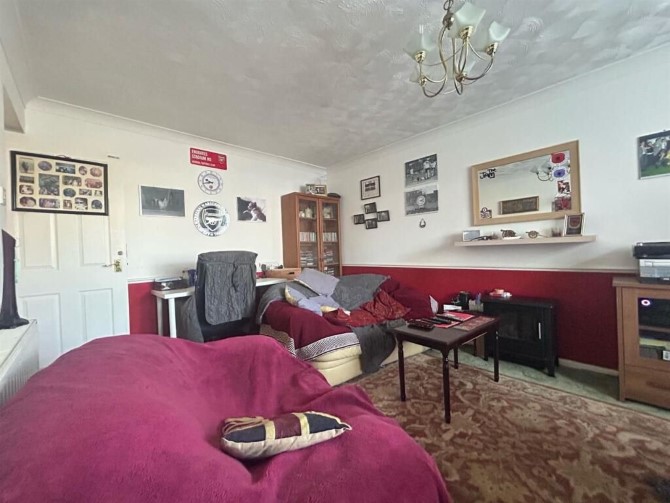 7 Colne Court, East Tilbury, Tilbury, Essex, RM18 8RE