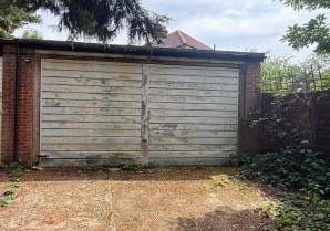 57 Footscray Rd, London SE9 2ST