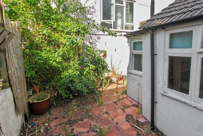 57 Beaconsfield Road, Brighton, East Sussex, BN1 4QJ