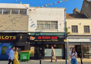 Property for Auction in London - 35 Biggin Street, Dover, Kent, CT16 1BU