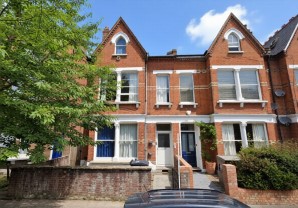 33 Fairbridge Road, Islington, London, N19 3EW