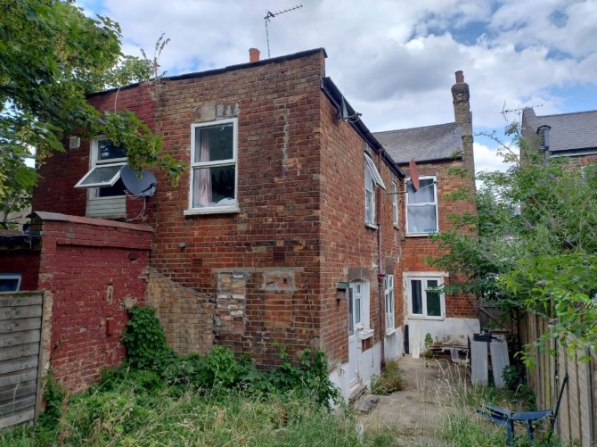 Lot Image