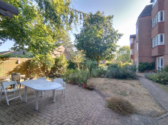 Lot Image