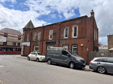 Property for Auction in Scotland - 3/L & 3/R, 3 Brisbane Road, Largs, North Ayrshire KA30 8LF