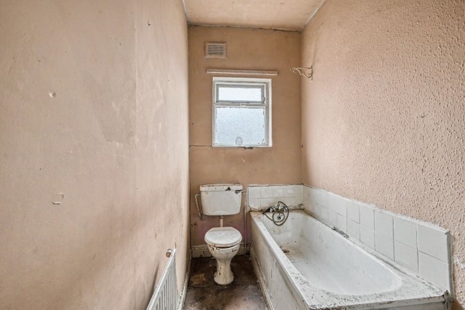 Lot Image