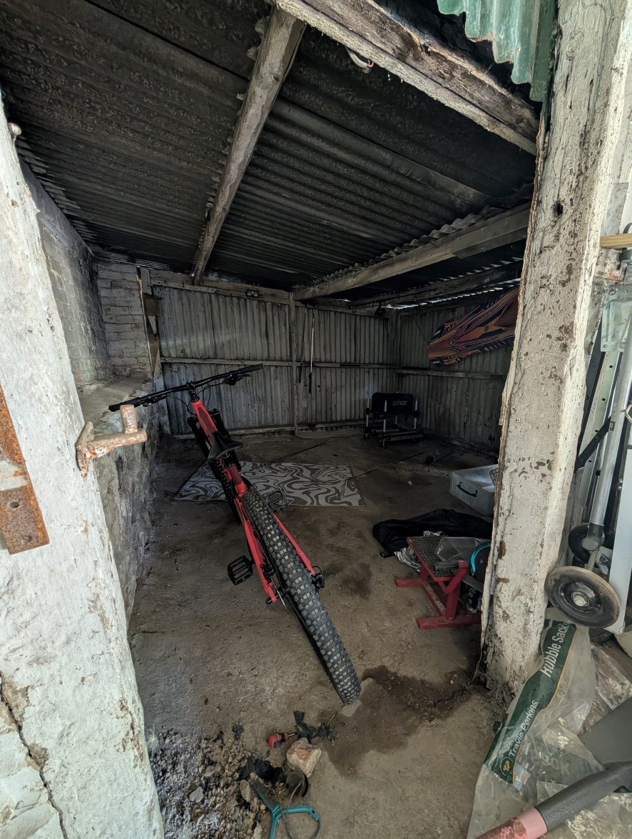 Lot Image
