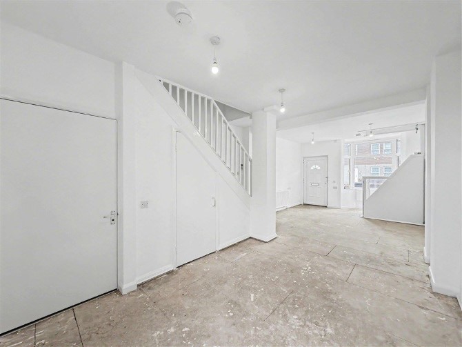 Lot Image