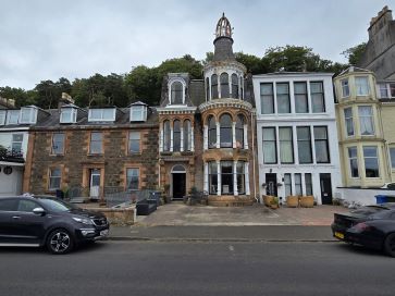 Property for Auction in Scotland - Glendale Guest House, 20 Battery Place, Rothesay, Isle Of Bute, Argyll And Bute PA20 9DU