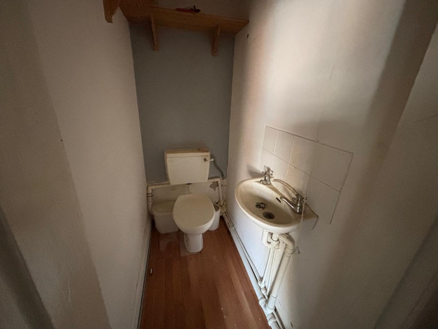Lot Image