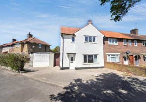 Property for Auction in London - 4 Dingwall Road, Carshalton, Surrey, SM5 4LY