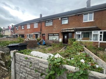 Property for Auction in North West - 12 Lilac Avenue, Newhey, Rochdale, Greater Manchester OL16 4LN