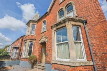 Property for Auction in East Anglia - 122 Winsover Road, Spalding, Lincolnshire PE11 1HE