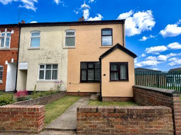 Property for Auction in Northants, Beds & Bucks - 75 Kettering Road, Rothwell, Kettering, Northamptonshire NN14 6JR