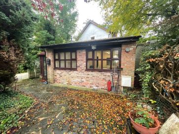 Property for Auction in North West - 13a Walton Green, Walton-Le-Dale, Preston, Lancashire PR5 4JL