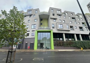 Property for Auction in London - 5 Guild House, 393 Rotherhithe New Road, Bermondsey, London, SE16 3FN