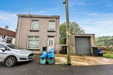 Property for Auction in Lincolnshire - 17 Edwards Terrace, Bedlinog, Treharris CF46 6RN