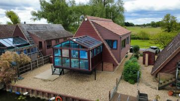 Property for Auction in East Anglia - 103 Lakeside, Isleham Marina, Fen Bank, Isleham, Ely, Cambridgeshire CB7 5ZD