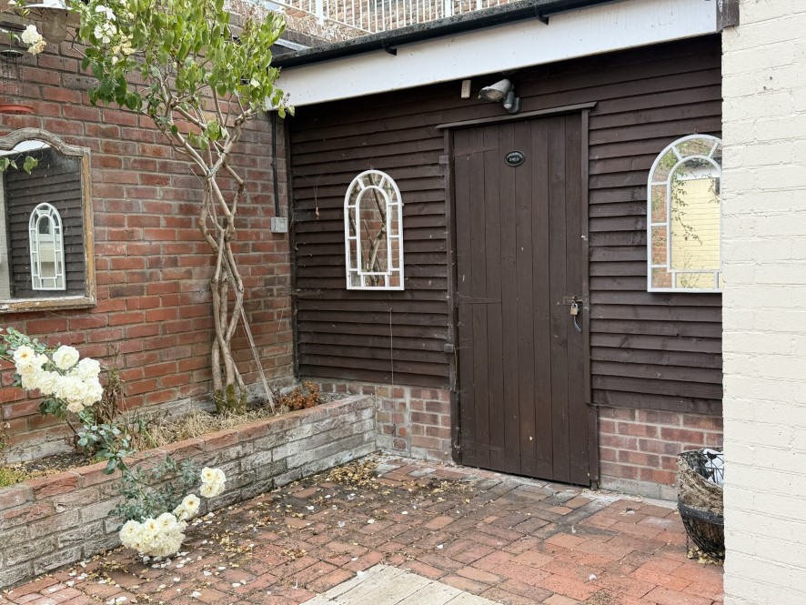 Lot Image