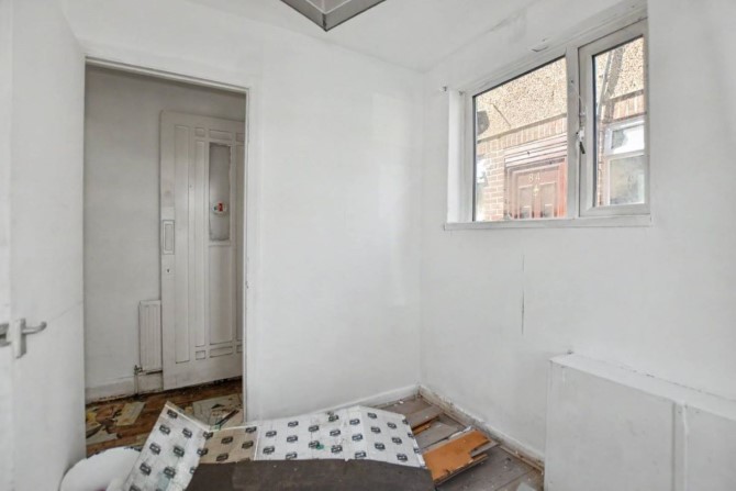 Lot Image