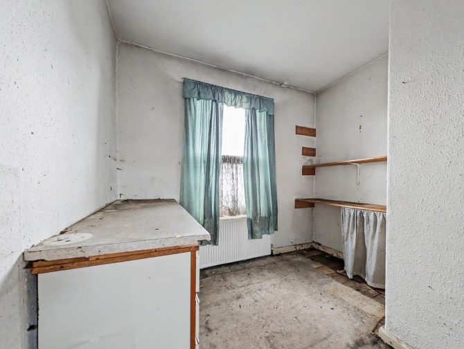 Lot Image