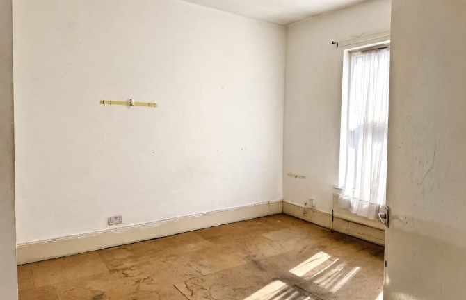 Lot Image