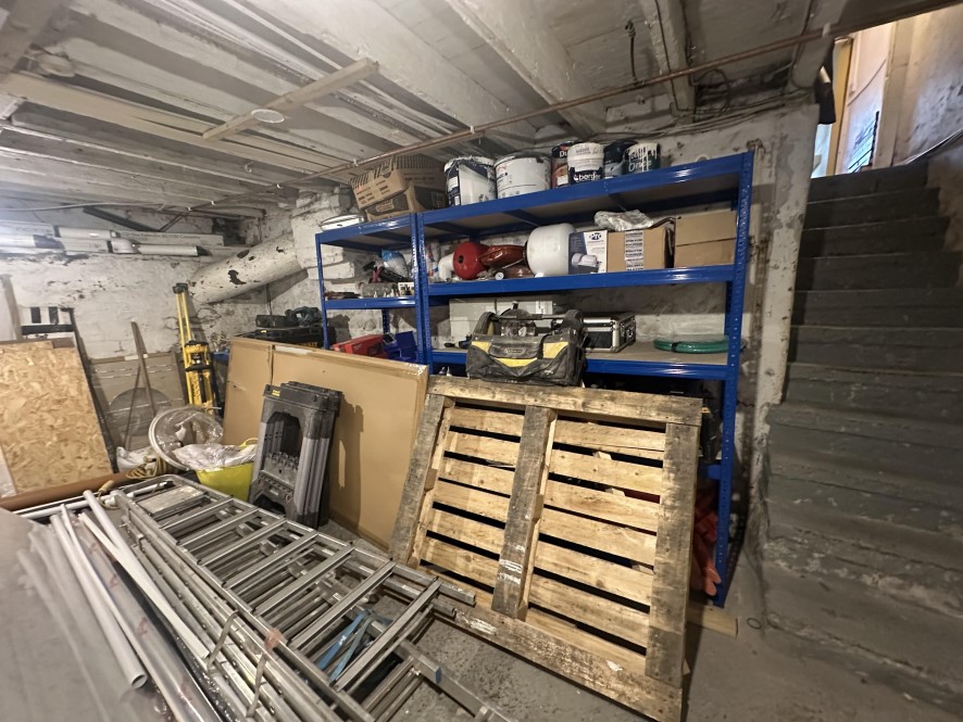 Lot Image