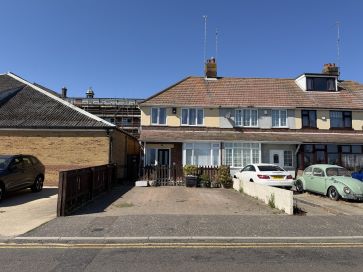 Property for Auction in East Anglia - 92 Riverside Road, Gorleston, Great Yarmouth, Norfolk NR31 6PX