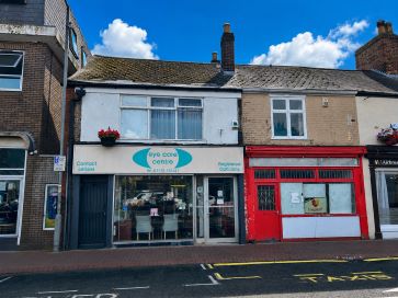Property for Auction in East Anglia - 6 & 6a Sheep Market, Spalding, Lincolnshire PE11 1BH