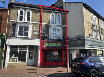 Property for Auction in East Anglia - 18 Station Street, and 1 Chapel Lane, Spalding, Lincolnshire PE11 1EF
