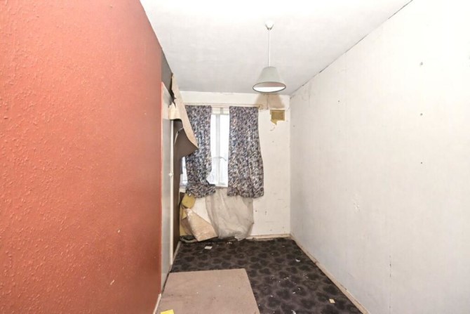 Lot Image