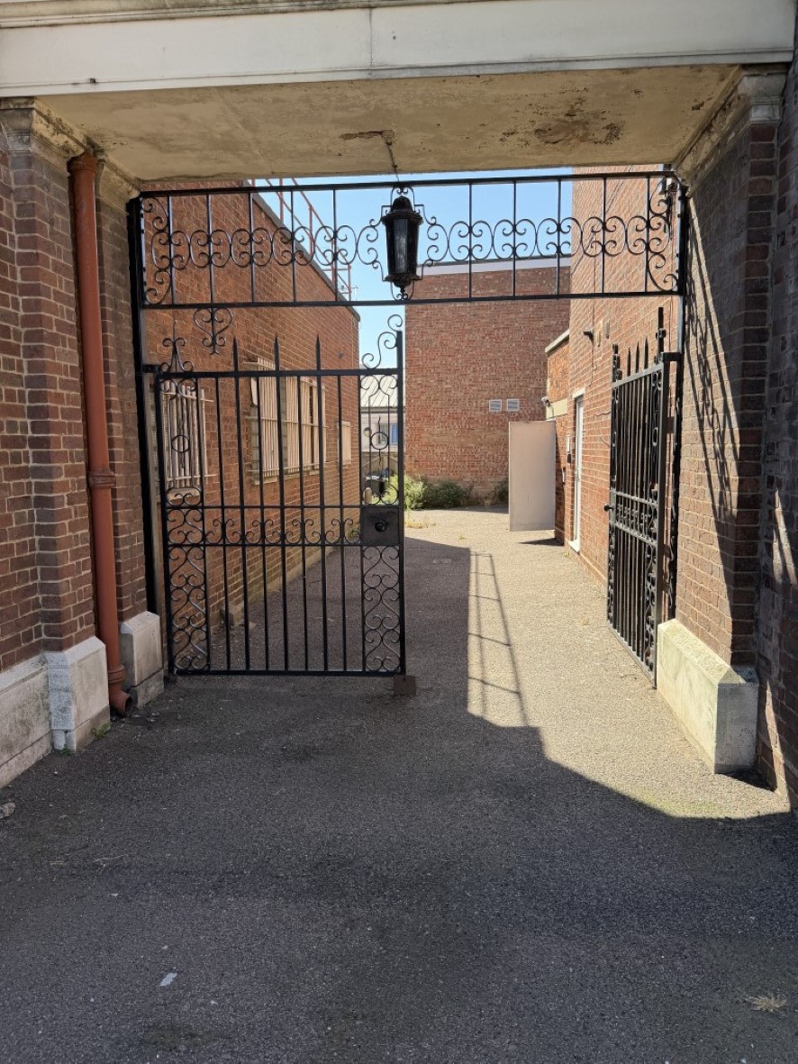 Lot Image