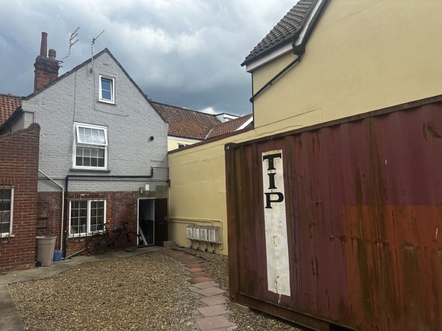 Lot Image
