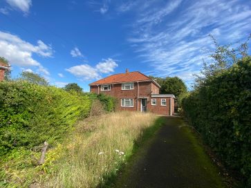 Property for Auction in East Anglia - 44 St. Omer Close, Mulbarton, Norwich, Norfolk NR14 8JU