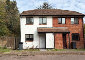 Property for Auction in London - 10 Eider Close, Hayes, Middlesex, UB4 9TD