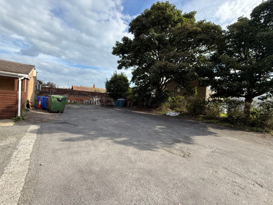 Lot Image