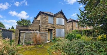 47 Woodside Rd, Huddersfield HD4 5JF