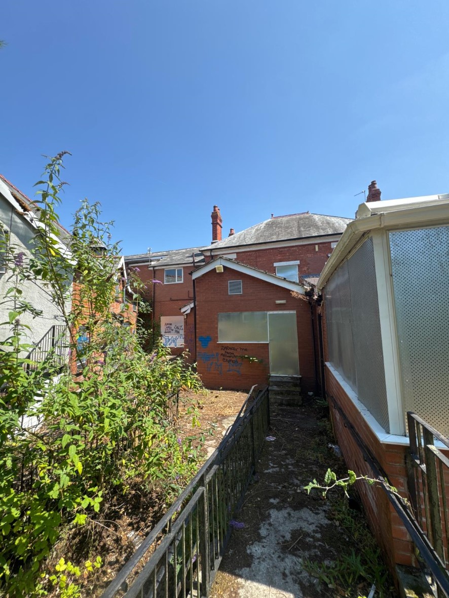 Lot Image